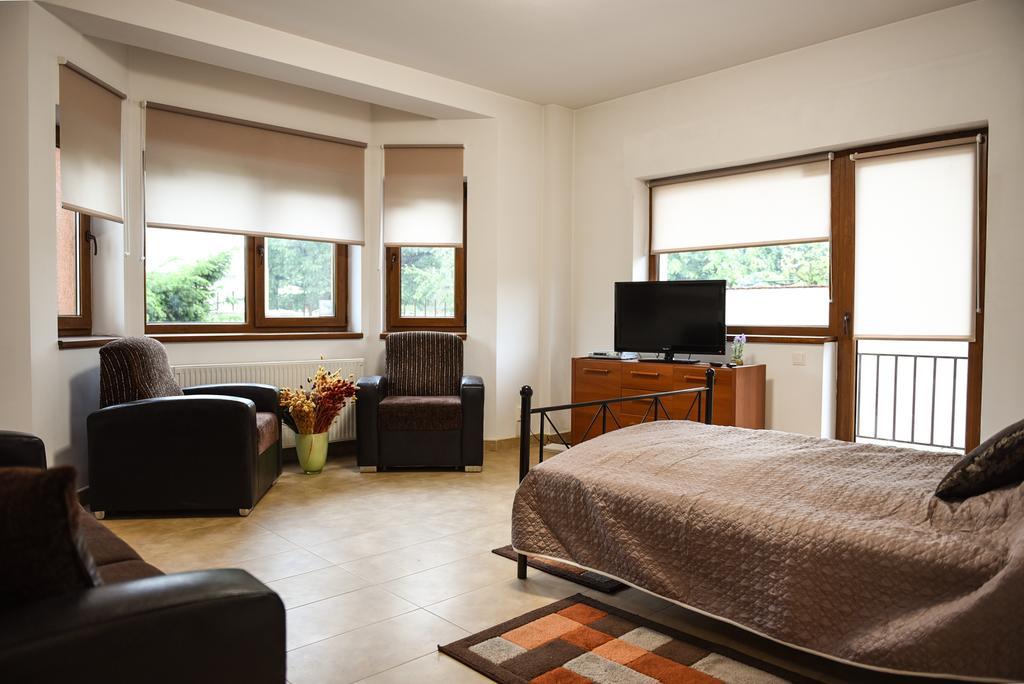 קלוז'-נאפוקה Modern Apartment Near City Center מראה חיצוני תמונה